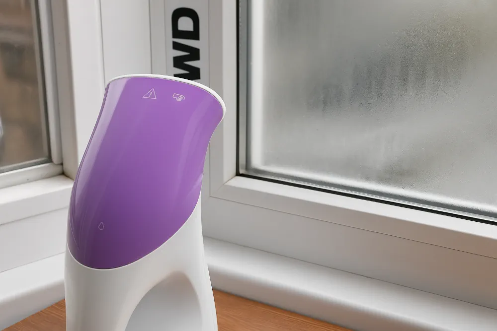 как снять защитную пленку с окна